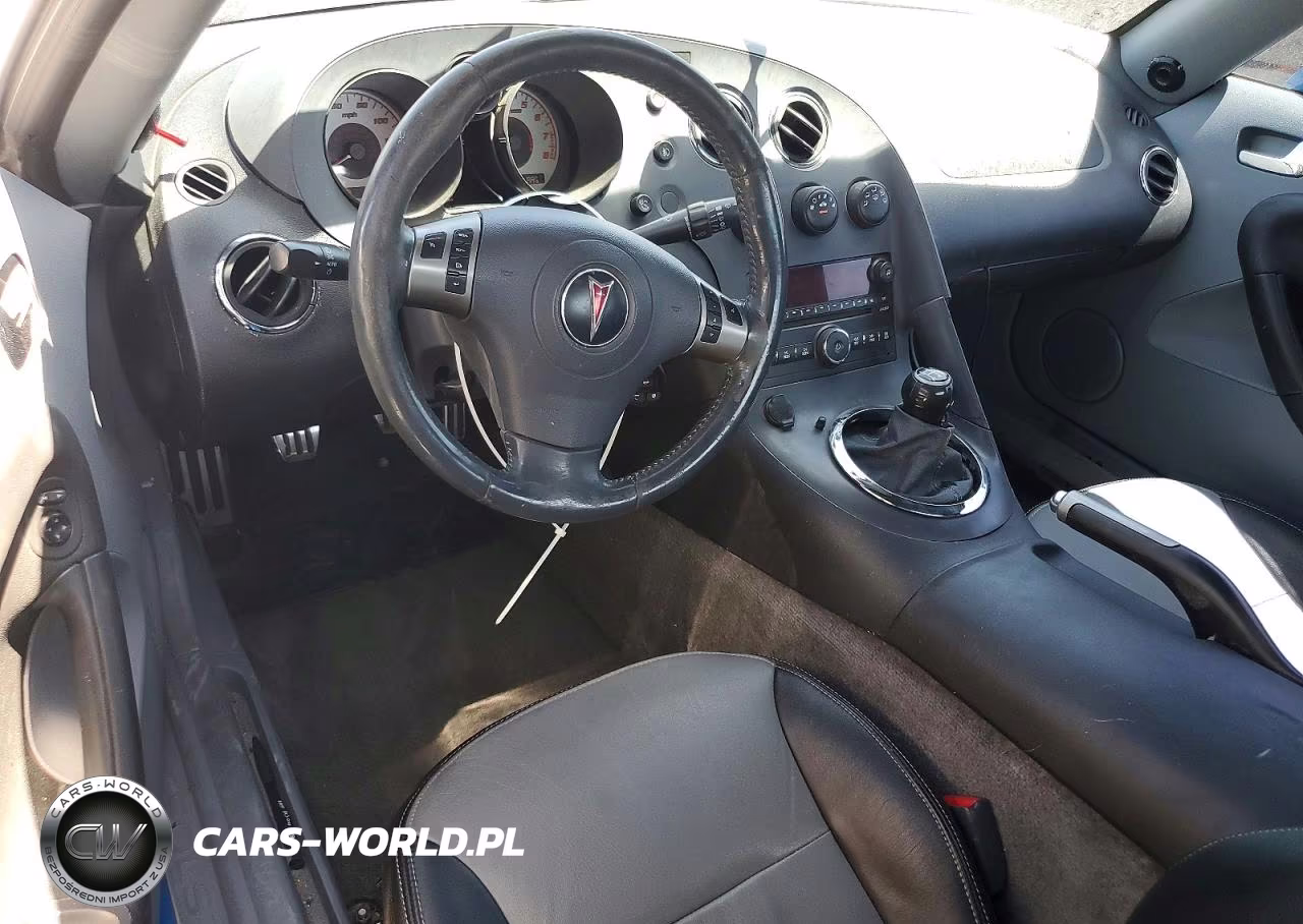 2007 Pontiac Solstice VIN:1G2MB35B57Y107245 - 8