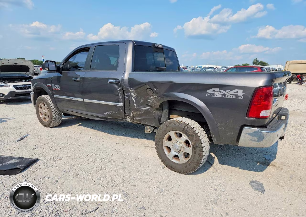 2017 Ram 2500 Slt VIN:3C6UR5DJ9HG558743 - 2