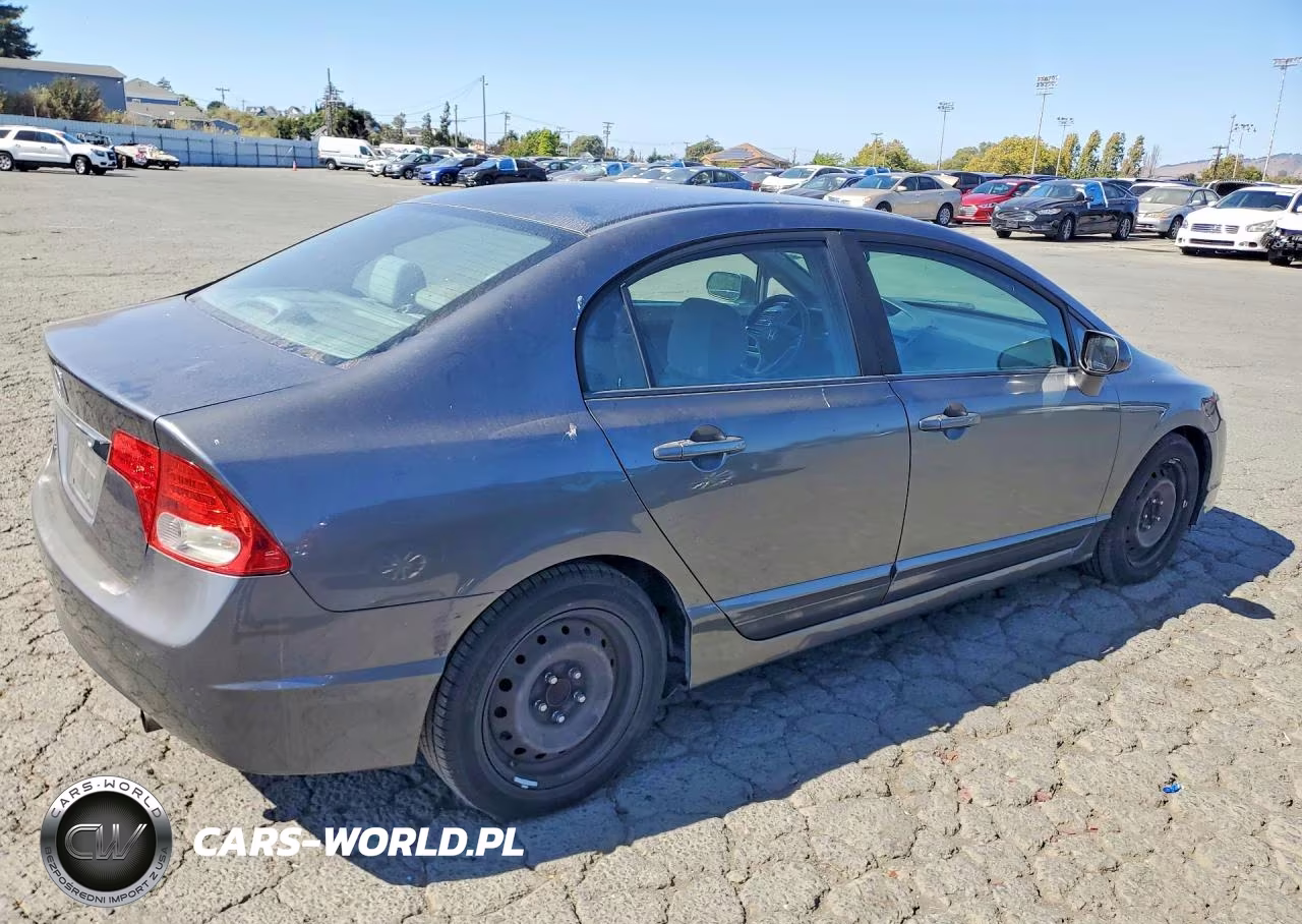 2010 Honda Civic Lx VIN:19XFA1F57AE045753 - 3