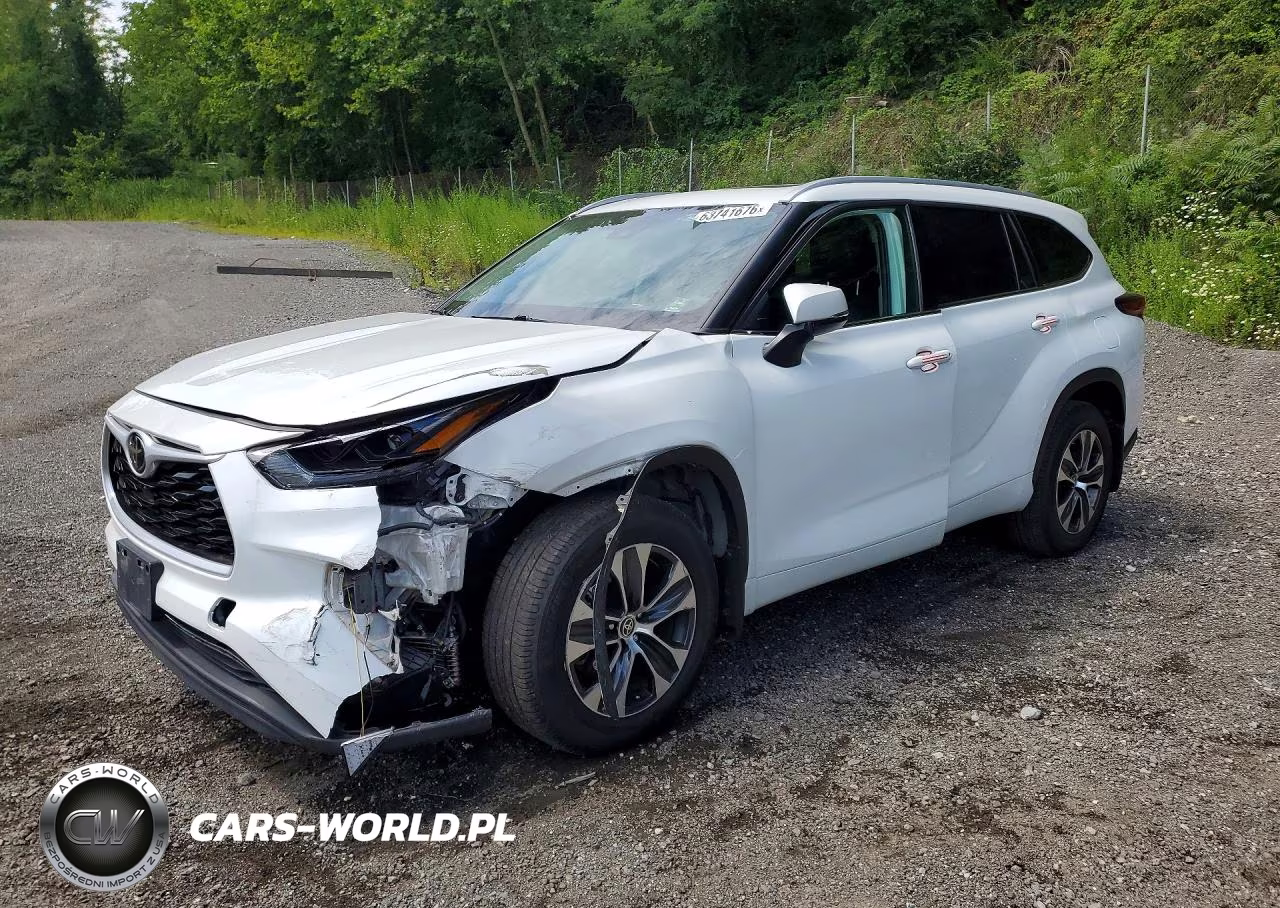 2022 Toyota Highlander Xle – zdjęcie 1 z 13