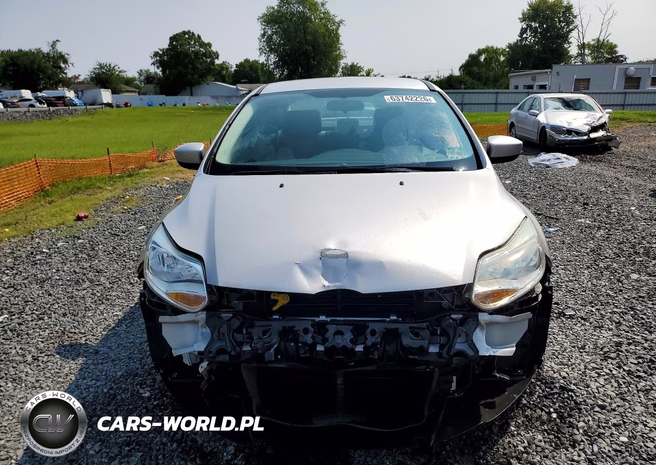 2012 Ford Focus Se VIN:1FAHP3F27CL442274 - 5