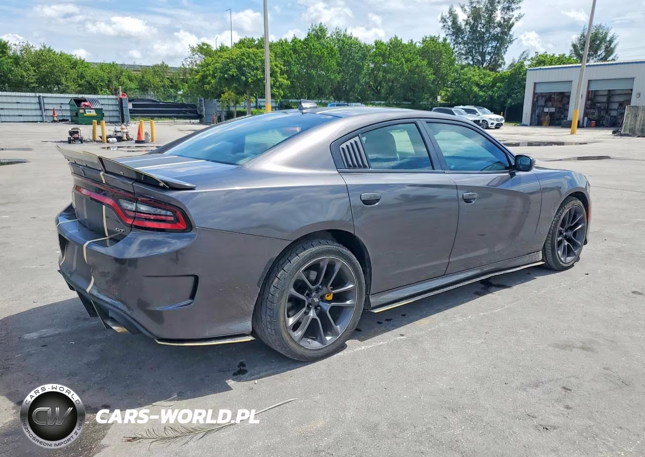2019 Dodge Charger Gt VIN:2C3CDXHG3KH635731 - 3