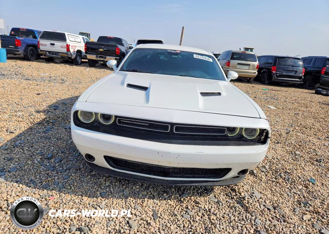 2016 Dodge Challenger Sxt VIN:2C3CDZAG5GH284091 - 5