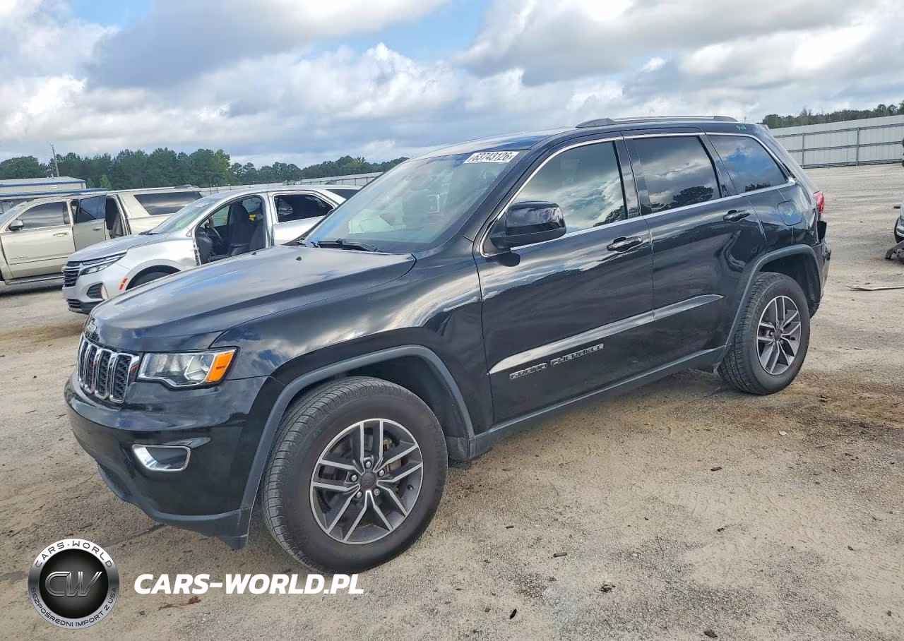 2020 Jeep Grand Cherokee Laredo