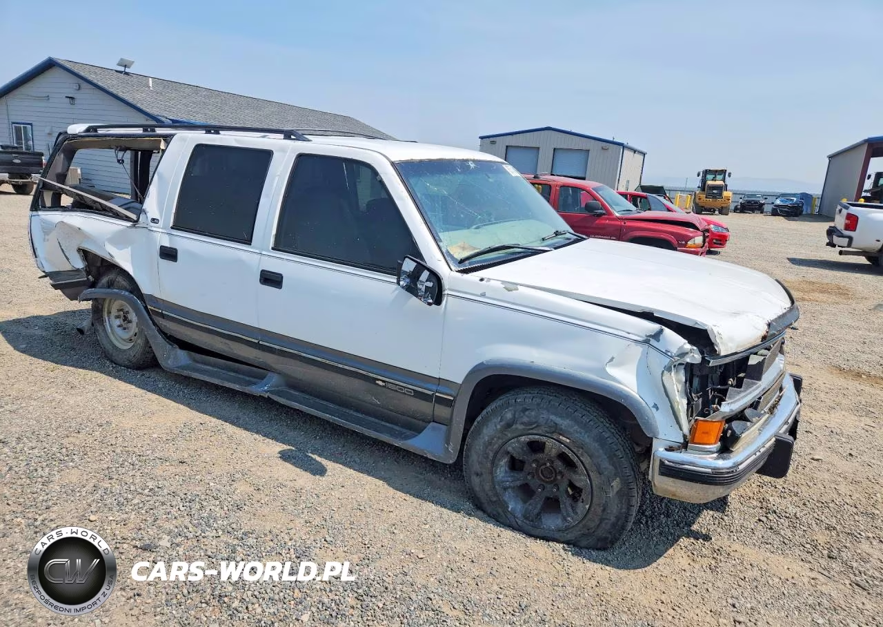 1999 Chevrolet Suburban K1500 VIN:3GNFK16R7XG187315 - 4