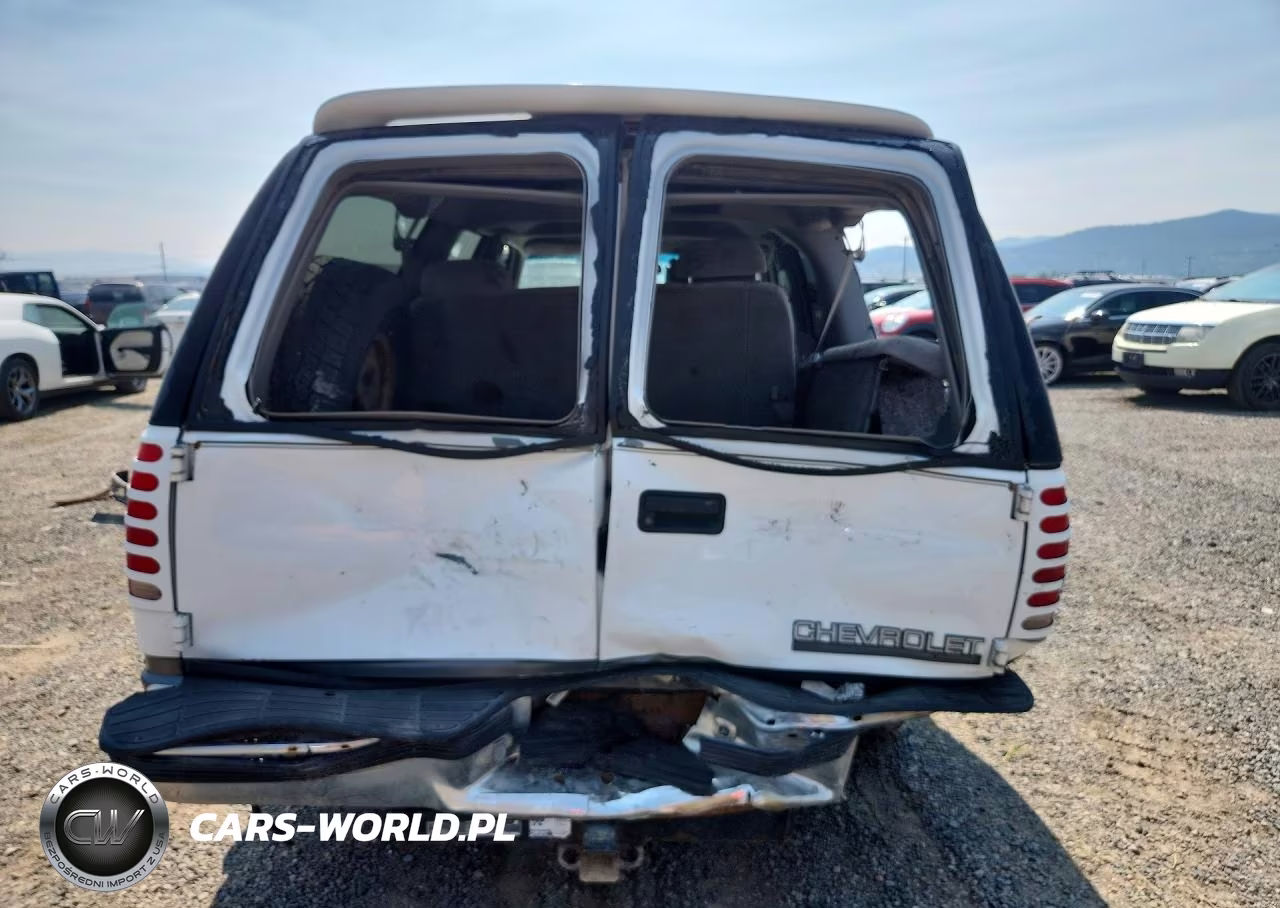 1999 Chevrolet Suburban K1500 VIN:3GNFK16R7XG187315 - 6