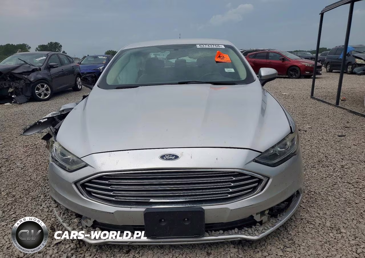 2018 Ford Fusion S Hybrid VIN:3FA6P0UU3JR100202 - 5