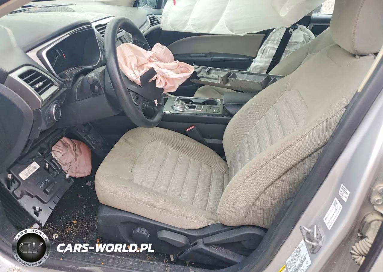 2018 Ford Fusion S Hybrid VIN:3FA6P0UU3JR100202 - 7