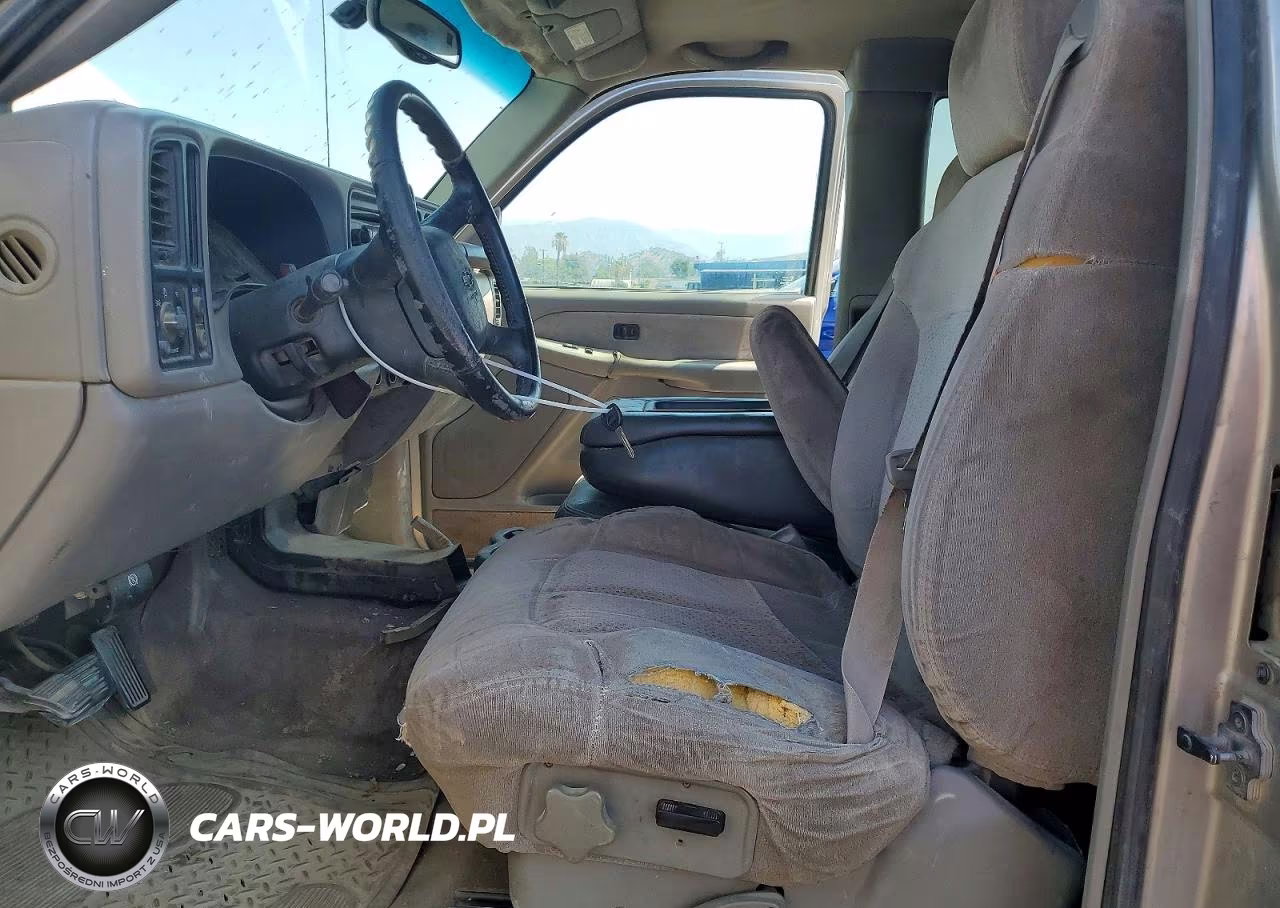 2000 Chevrolet Silverado C1500 VIN:1GCEC19VXYZ352995 - 7