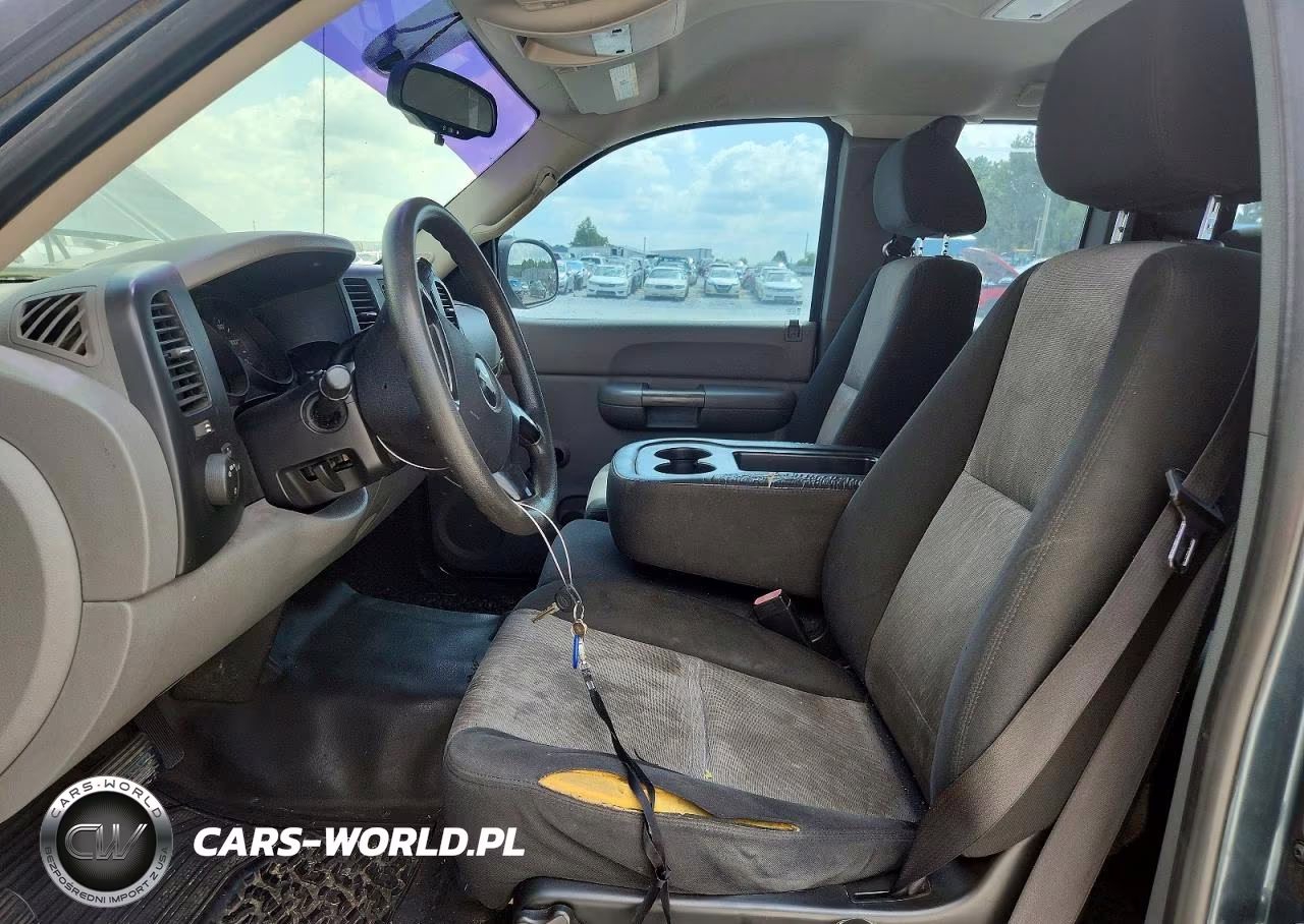2008 Chevrolet Silverado C1500 VIN:1GCEC19X48Z211678 - 7