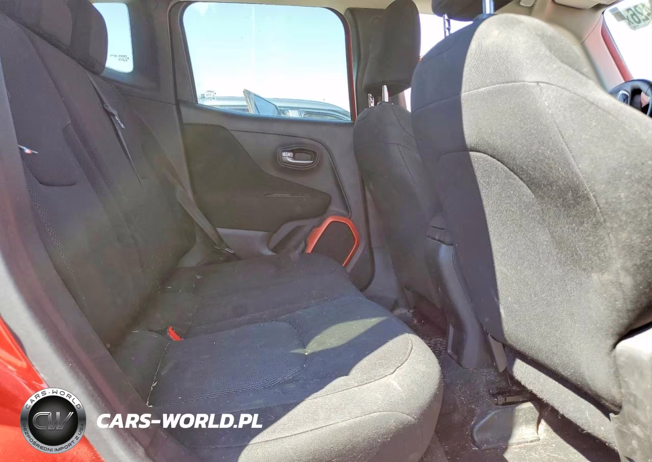 2018 Jeep Renegade Sport VIN:ZACCJBAB2JPJ16962 - 11