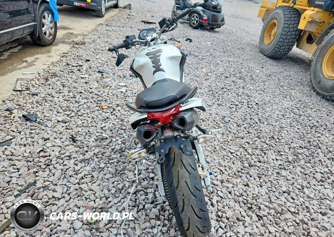 2013 Aprilia Shiver 750 VIN:ZD4RAC01XDS000505 - 4