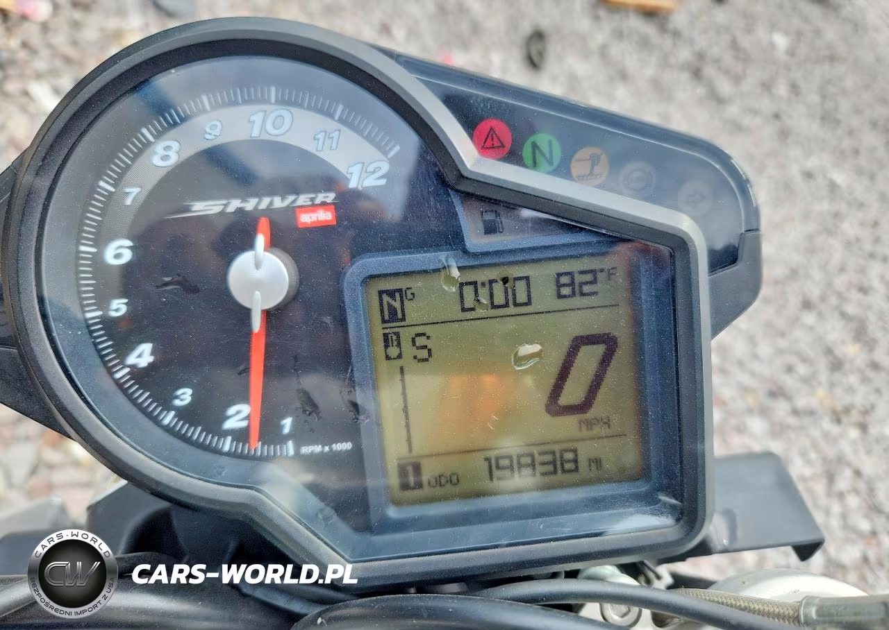 2013 Aprilia Shiver 750 VIN:ZD4RAC01XDS000505 - 7