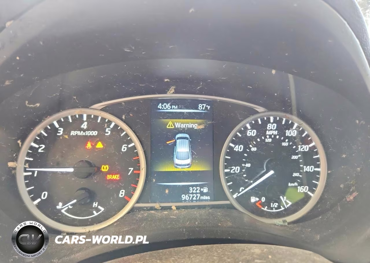2017 Nissan Sentra Sr Turbo VIN:3N1CB7AP1HY205536 - 9