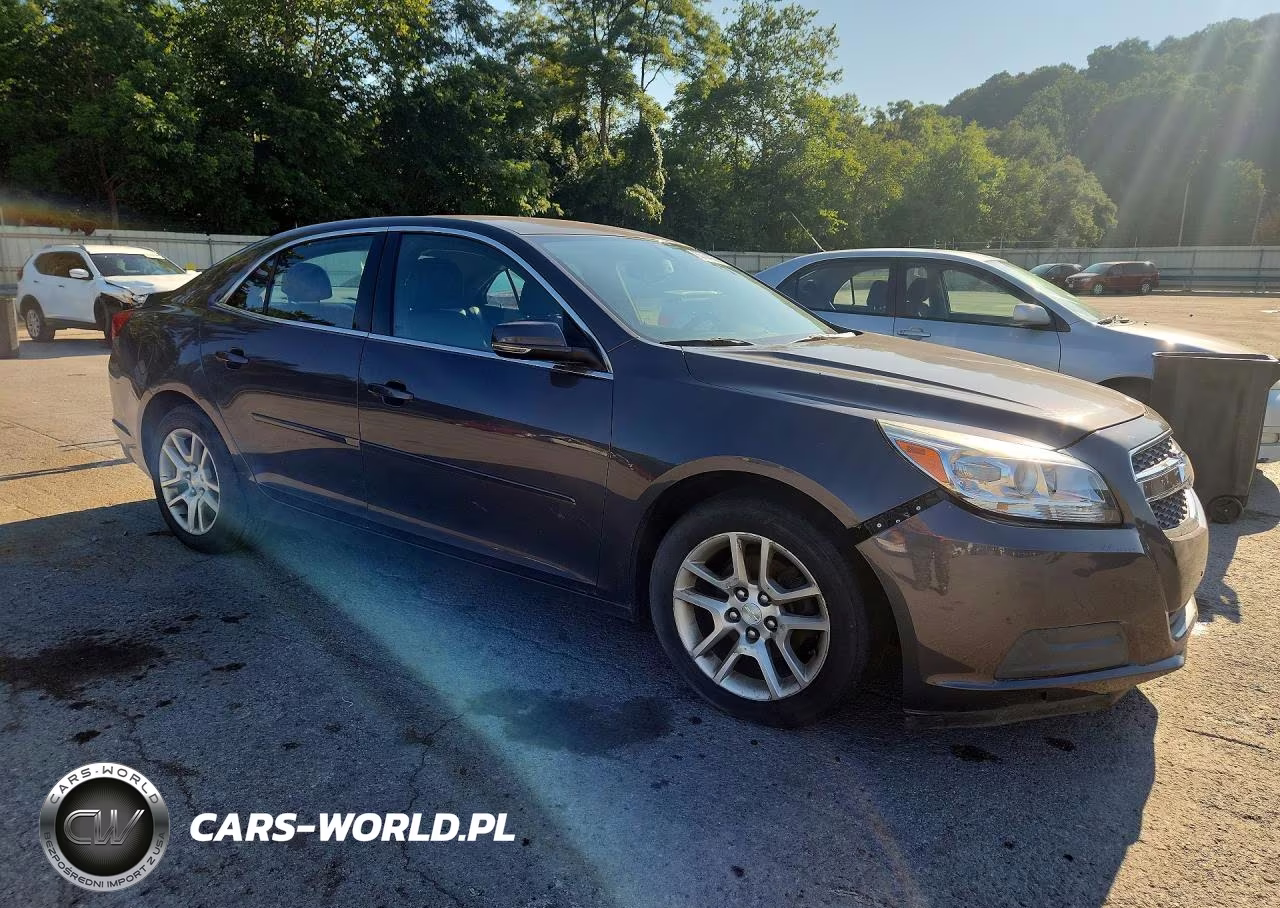 2013 Chevrolet Malibu 1Lt VIN:1G11C5SA3DF230237 - 4