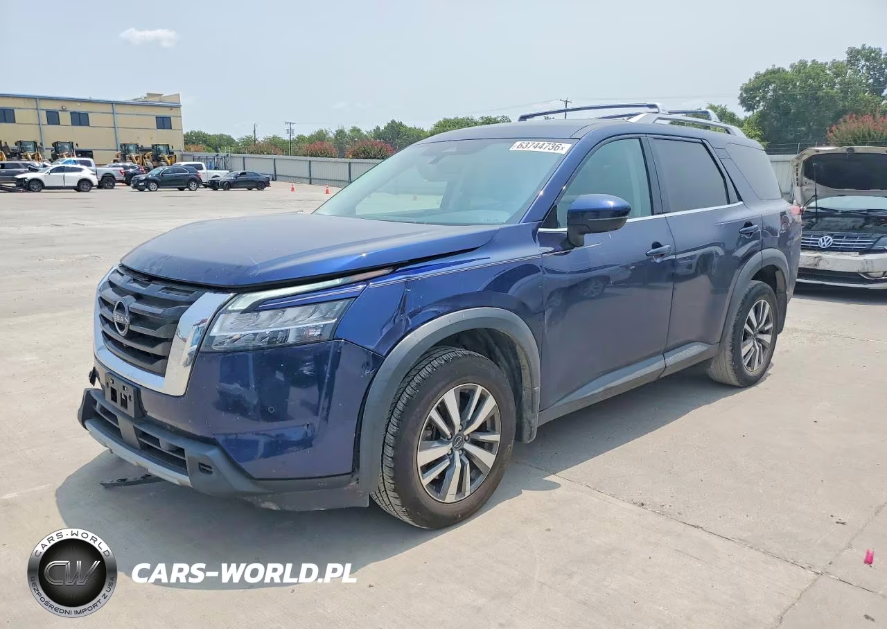2023 Nissan Pathfinder Sl