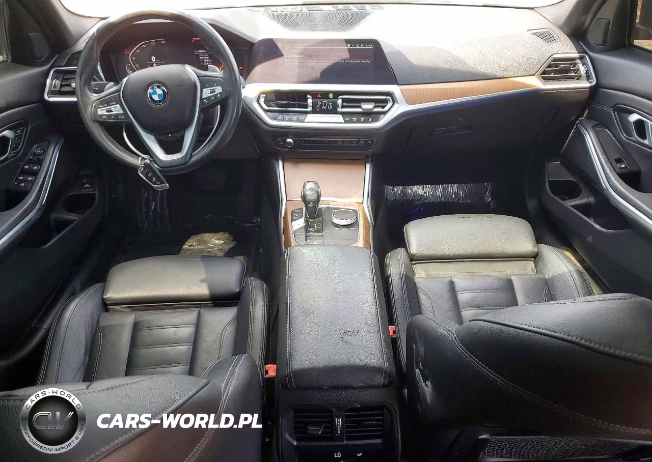 BMW 330XI VIN:3MW5R7J5XK8B02698 - 8