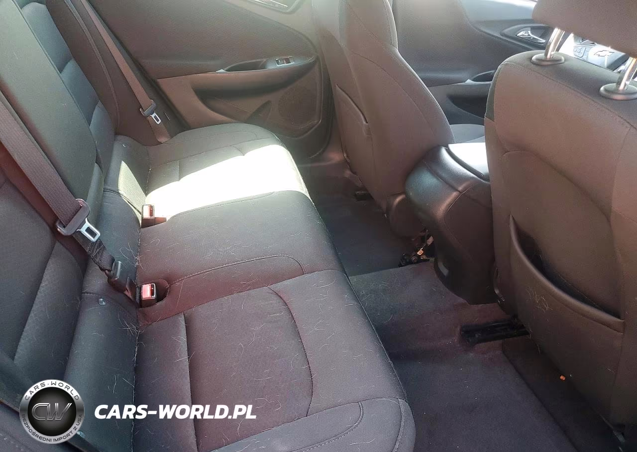 2018 Chevrolet Malibu Ls VIN:1G1ZB5ST8JF252303 - 10