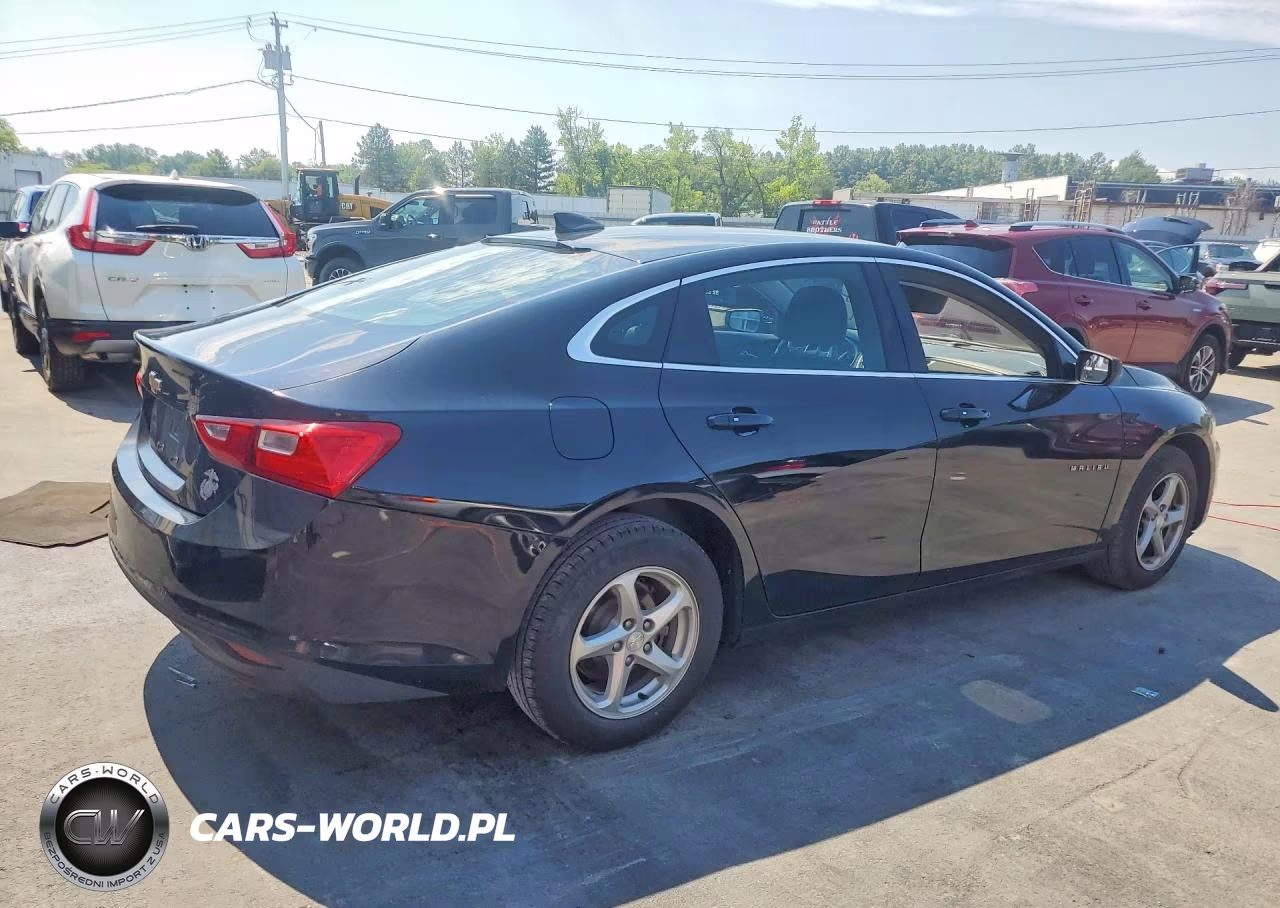 2018 Chevrolet Malibu Ls VIN:1G1ZB5ST8JF252303 - 3