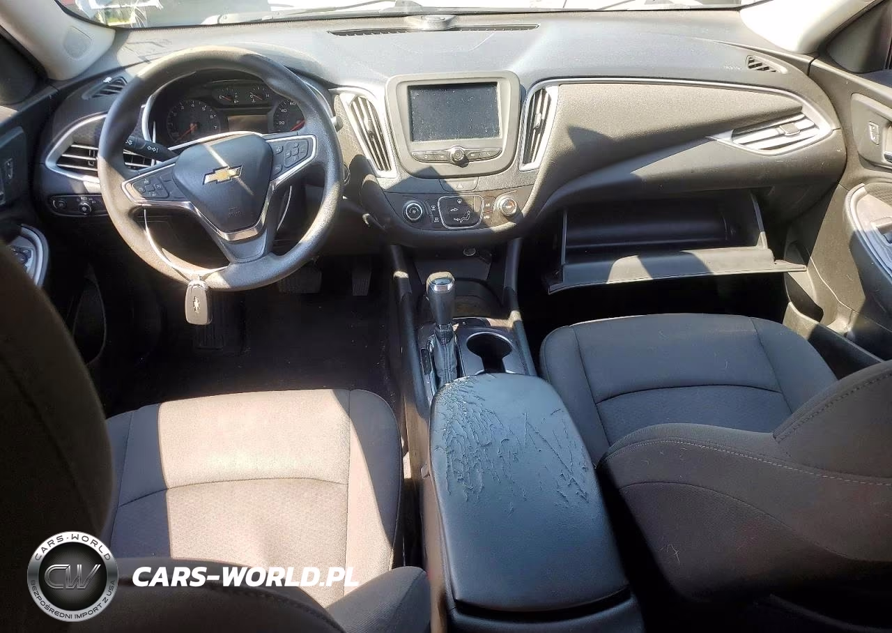 2018 Chevrolet Malibu Ls VIN:1G1ZB5ST8JF252303 - 8