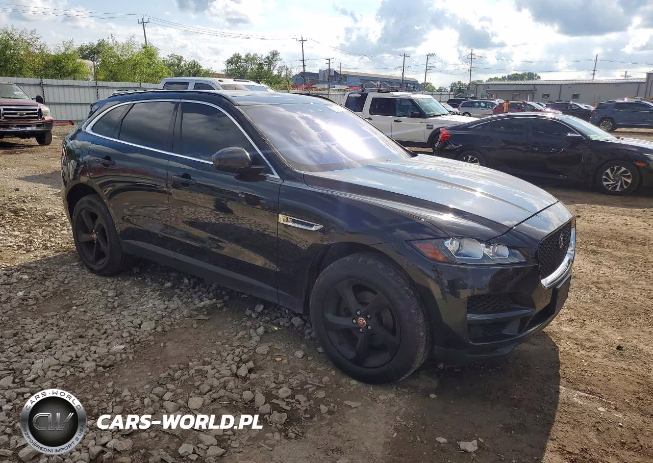 2020 Jaguar F-Pace Premium VIN:SADCJ2FXXLA632954 - 4