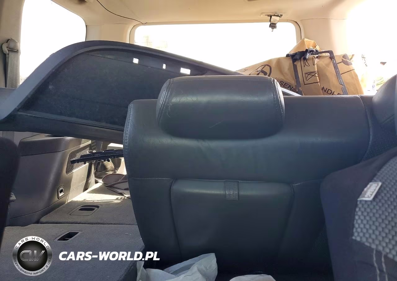 2003 Honda Pilot Exl VIN:2HKYF185X3H586463 - 10