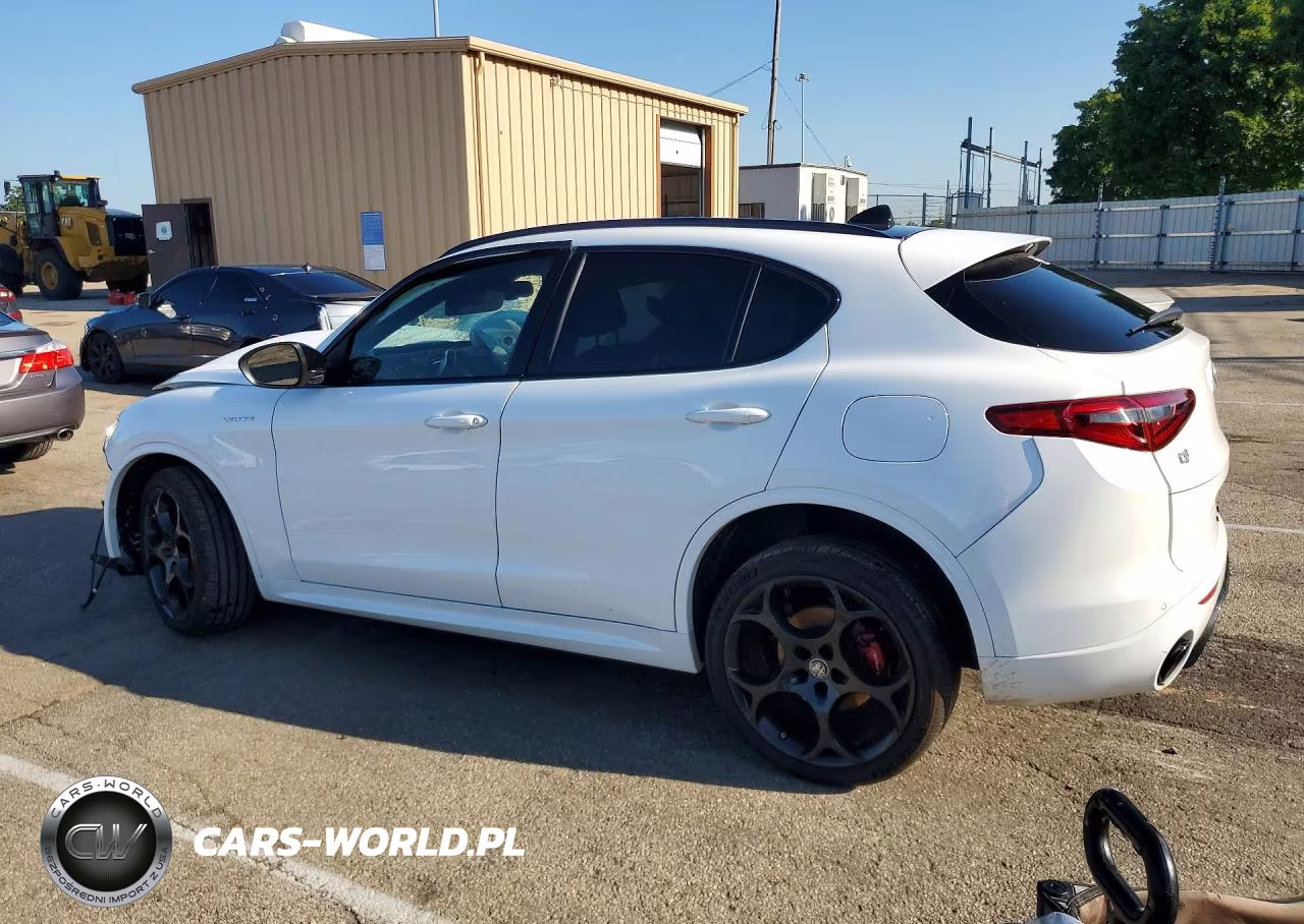 2023 Alfa Romeo Stelvio Ti VIN:ZASPAKBNXP7D65052 - 2