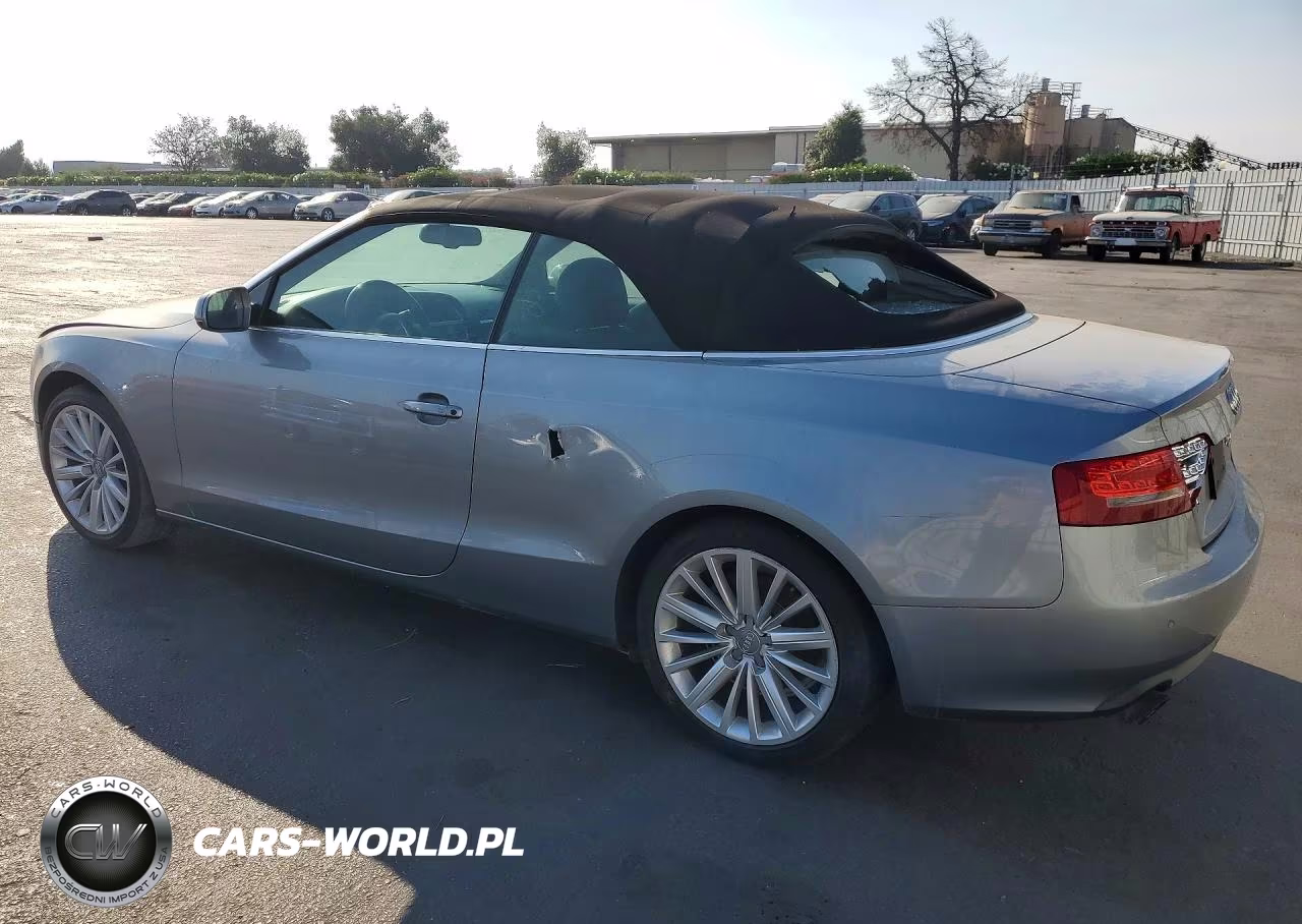 2011 Audi A5 Premium Plus VIN:WAULFAFH4BN013898 - 2