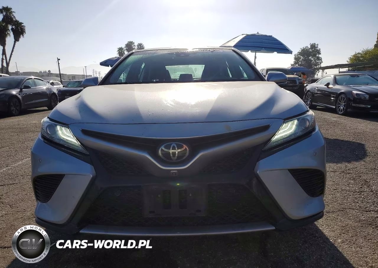 2018 Toyota Camry Xse V6 VIN:4T1BZ1HK2JU016152 - 5
