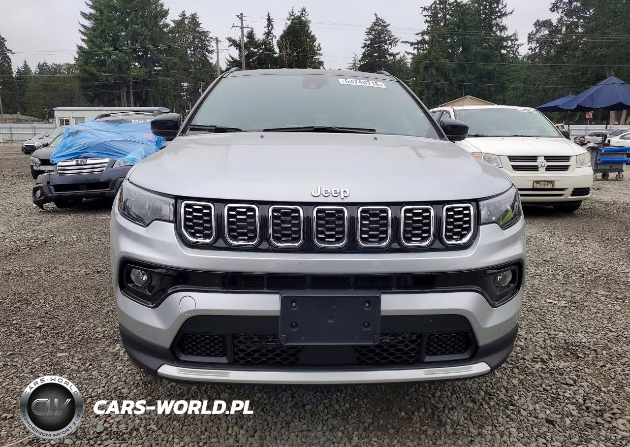 2025 Jeep Compass Limited 4X4 VIN:3C4NJDCN3ST579377 - 5