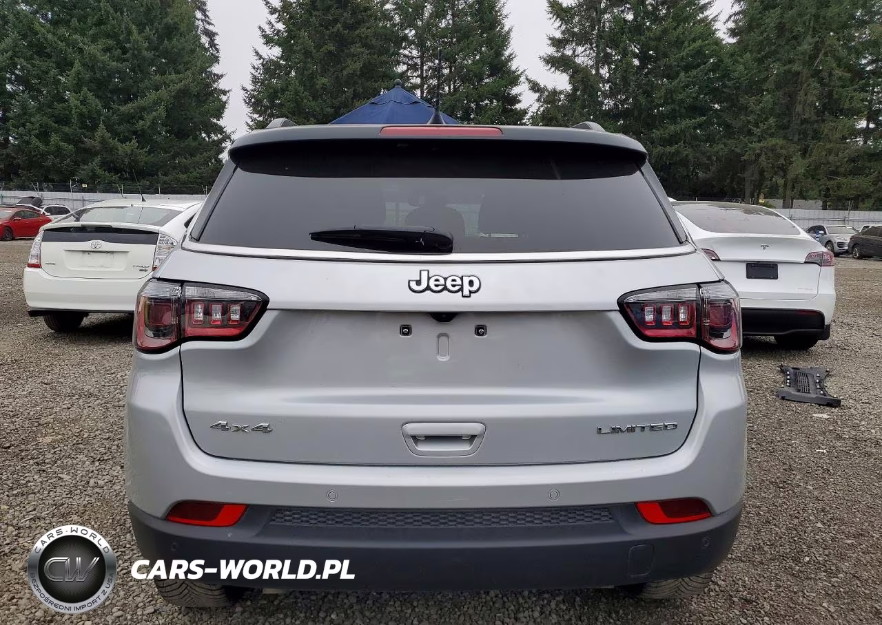 2025 Jeep Compass Limited 4X4 VIN:3C4NJDCN3ST579377 - 6