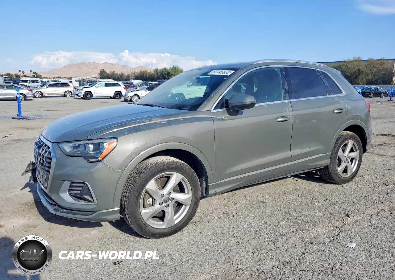 2019 Audi Q3 Premium