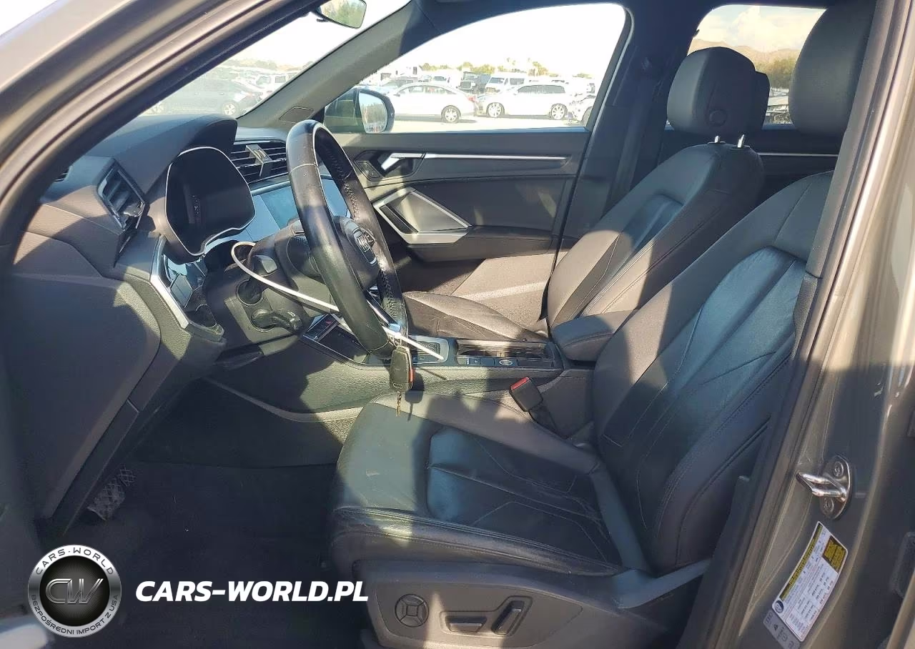 2019 Audi Q3 Premium VIN:WA1AECF36K1077052 - 7