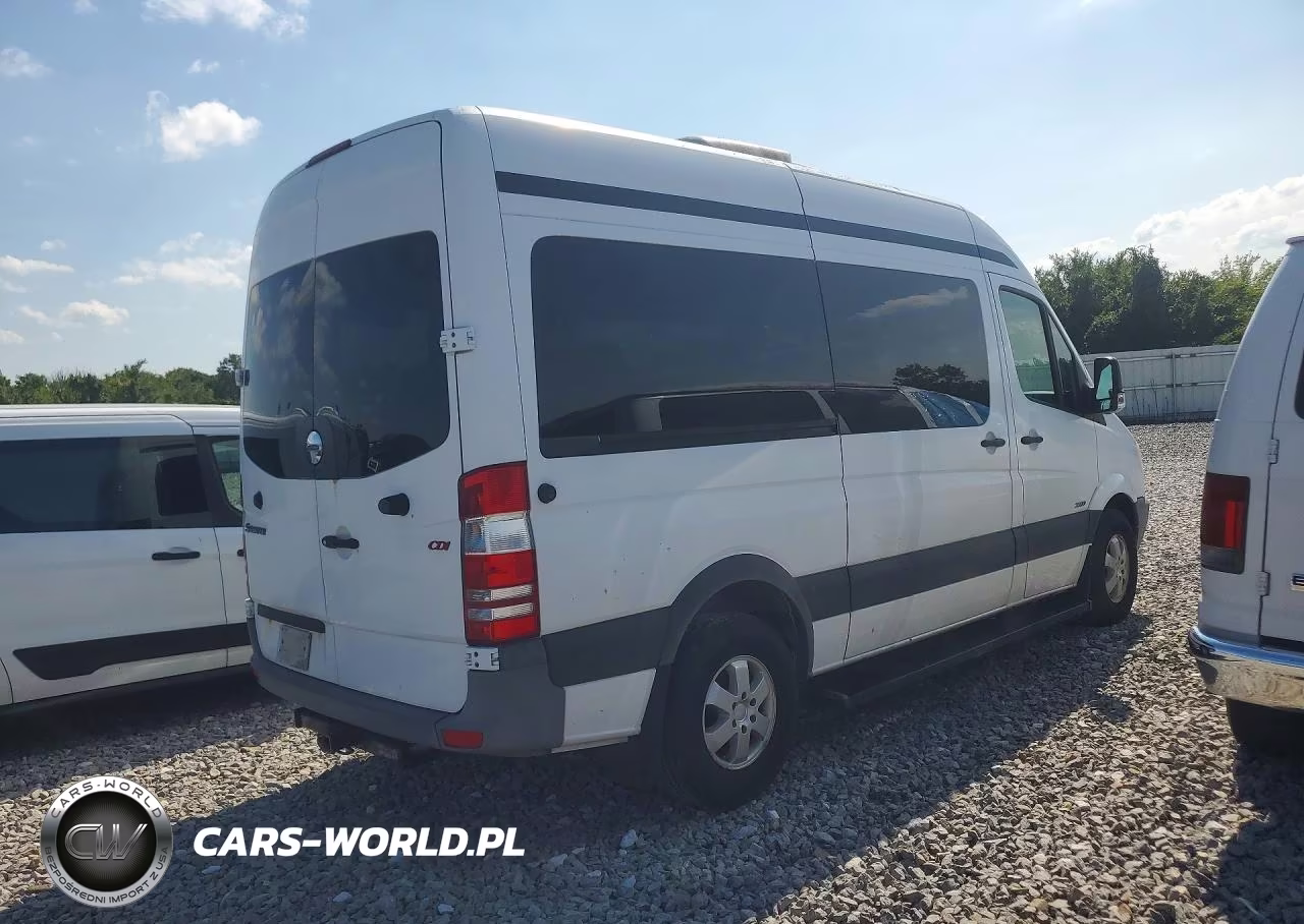2010 Freightliner Sprinter 2500 VIN:WCDPE7CCXA5445352 - 3