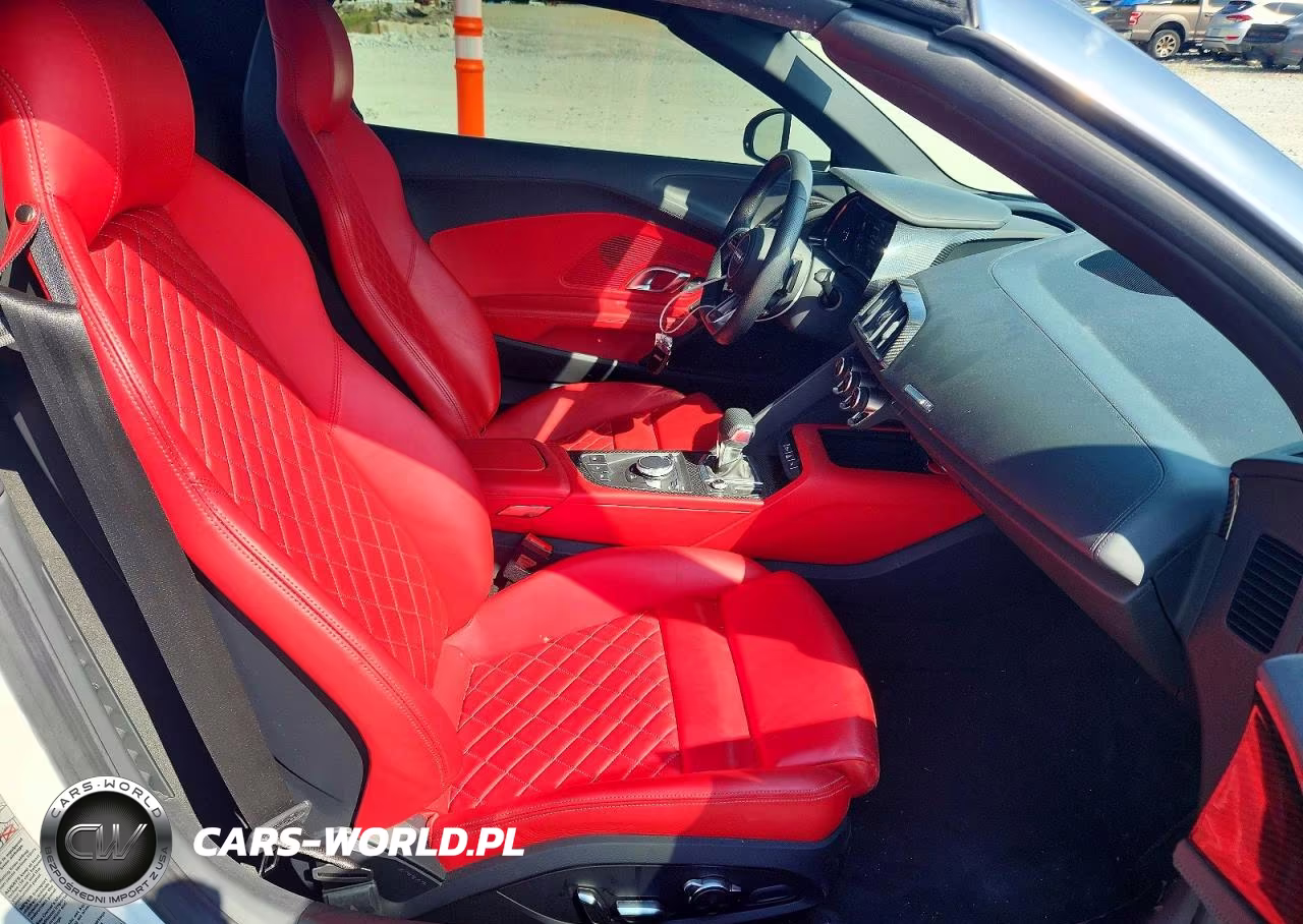 2022 Audi R8 VIN:WUACECFX6N7900231 - 10