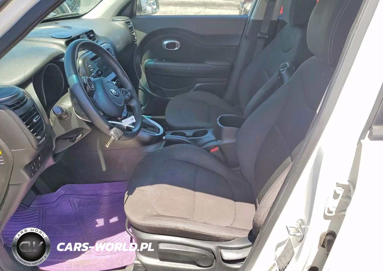 2018 Kia Soul Base VIN:KNDJN2A24J7558184 - 7
