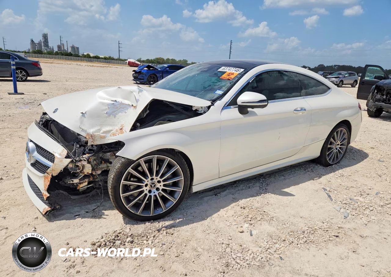 2020 Mercedes-Benz C 300 – zdjęcie 1 z 12