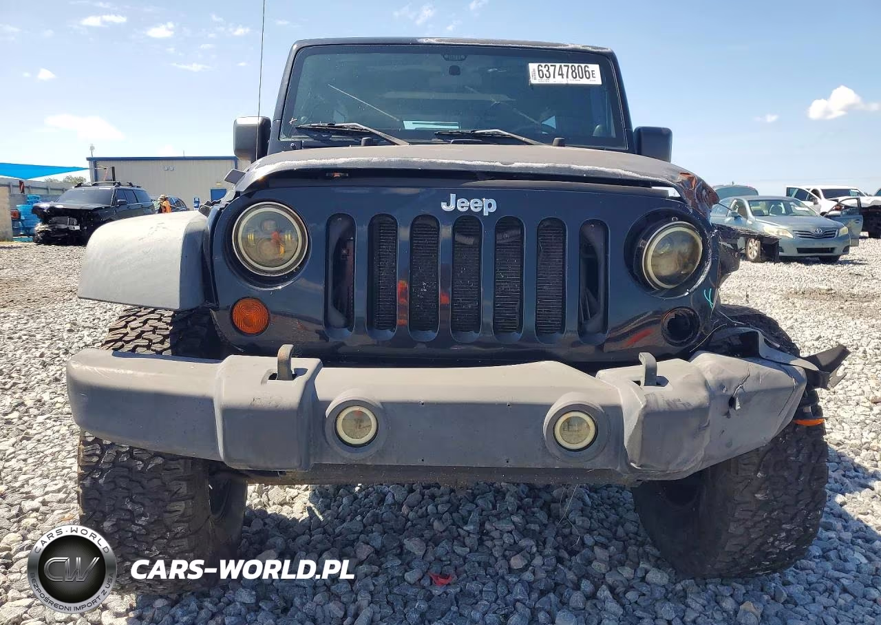 2011 Jeep Wrangler Unlimited Sport VIN:1J4BA3H15BL591720 - 5