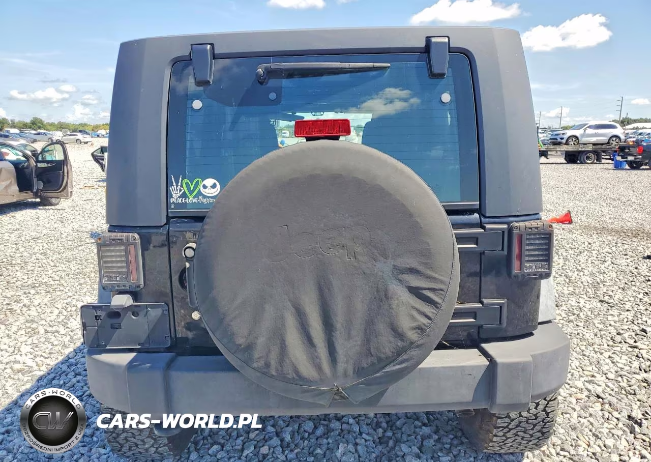 2011 Jeep Wrangler Unlimited Sport VIN:1J4BA3H15BL591720 - 6