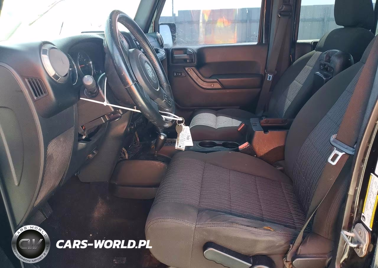 2011 Jeep Wrangler Unlimited Sport VIN:1J4BA3H15BL591720 - 7