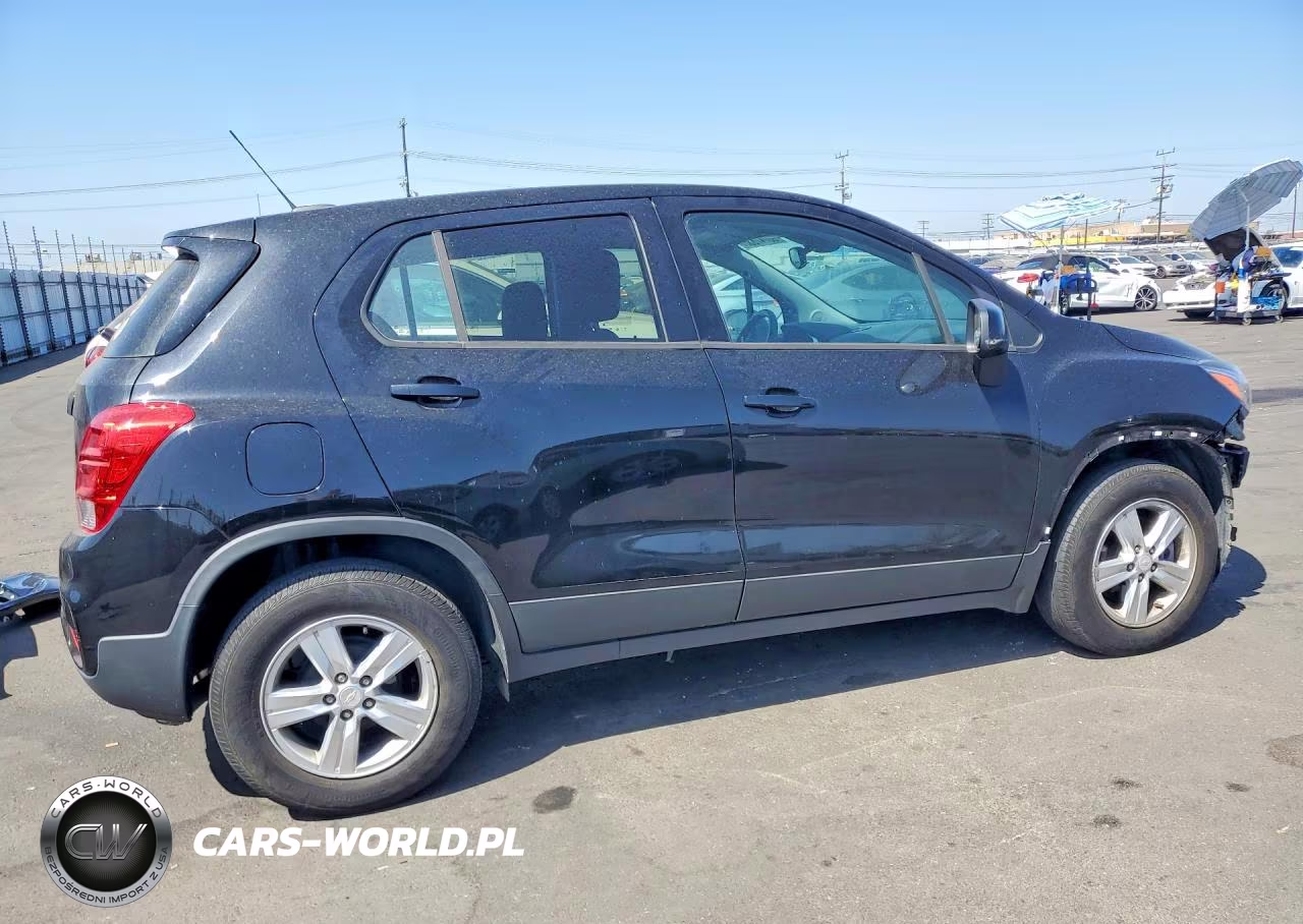 2020 Chevrolet Trax Ls VIN:3GNCJKSB6LL308230 - 3