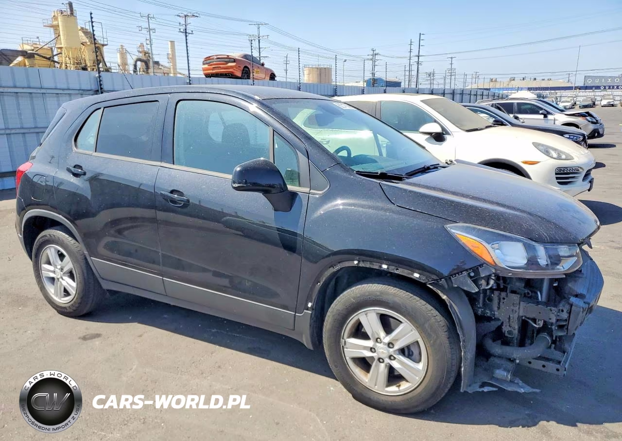 2020 Chevrolet Trax Ls VIN:3GNCJKSB6LL308230 - 4