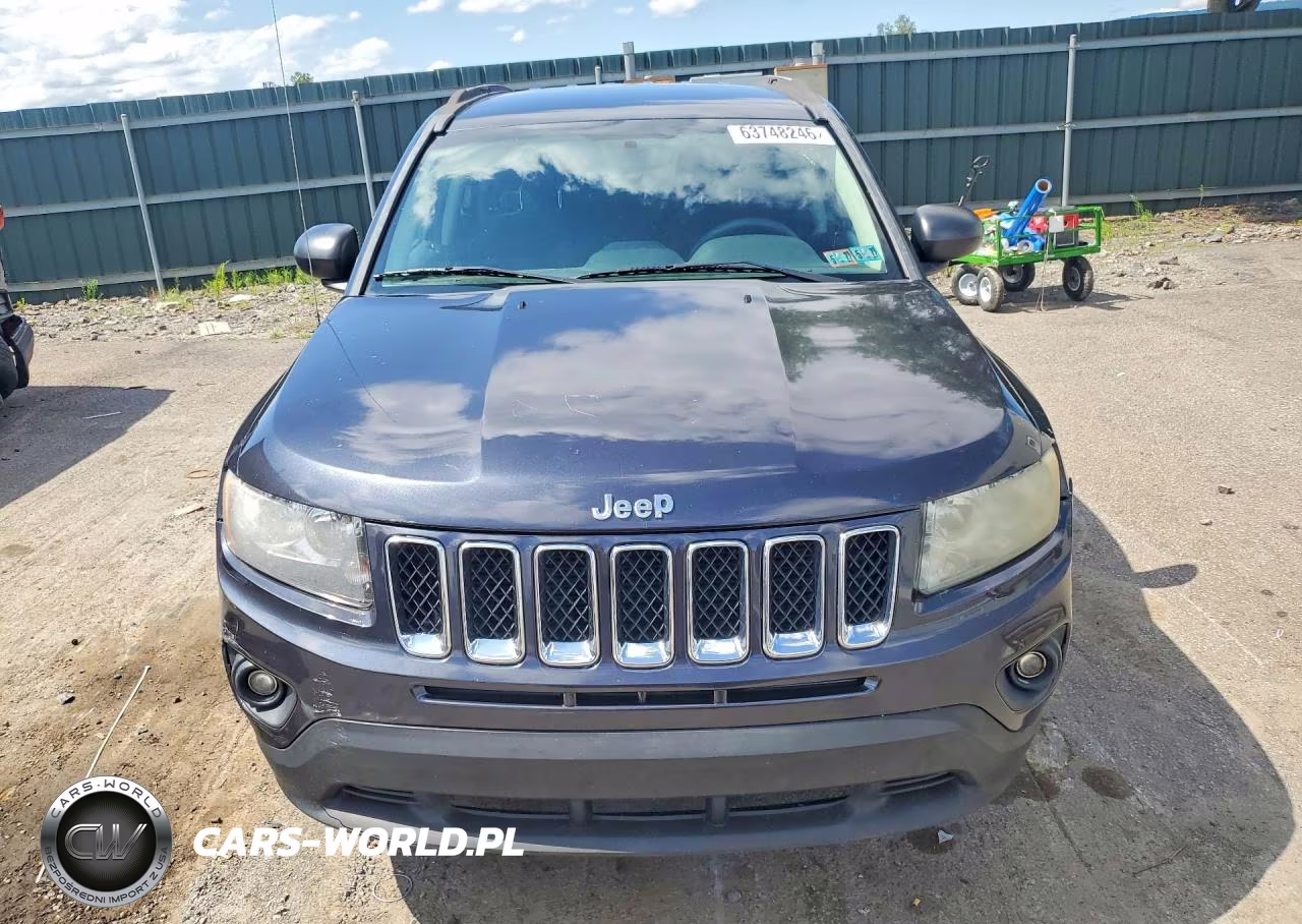 2015 Jeep Compass Sport VIN:1C4NJCBA7FD397038 - 5