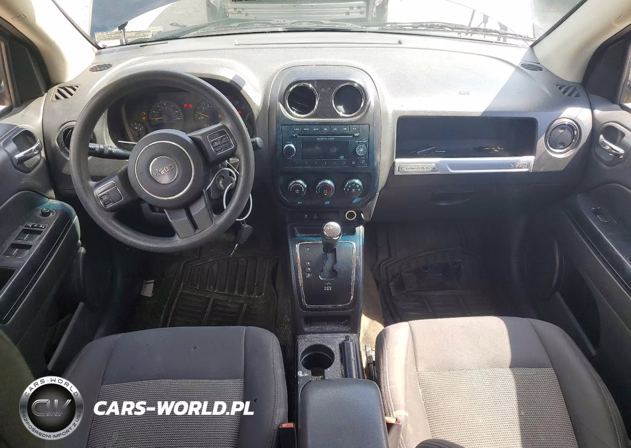 2015 Jeep Compass Sport VIN:1C4NJCBA7FD397038 - 8
