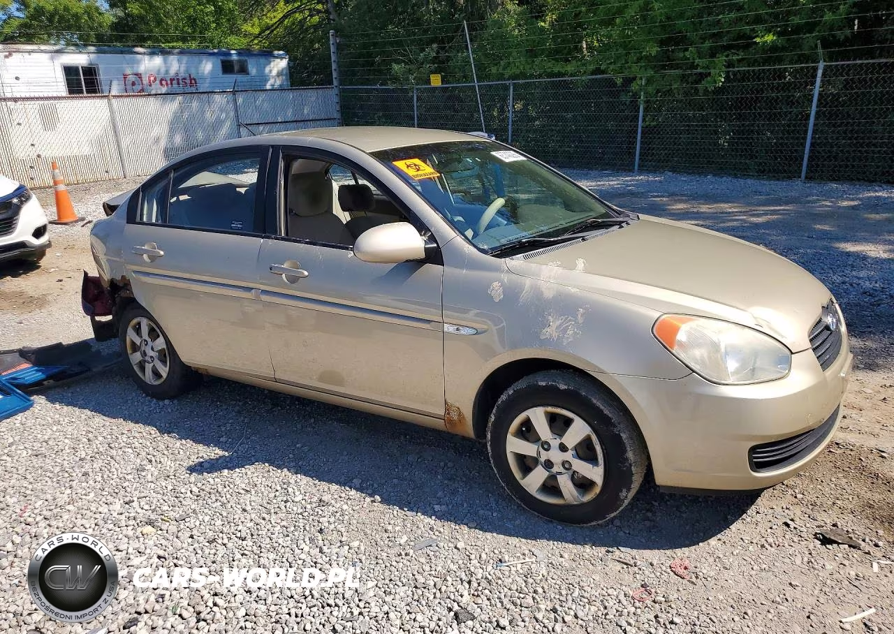 2007 Hyundai Accent Gls VIN:KMHCN46C47U104528 - 4