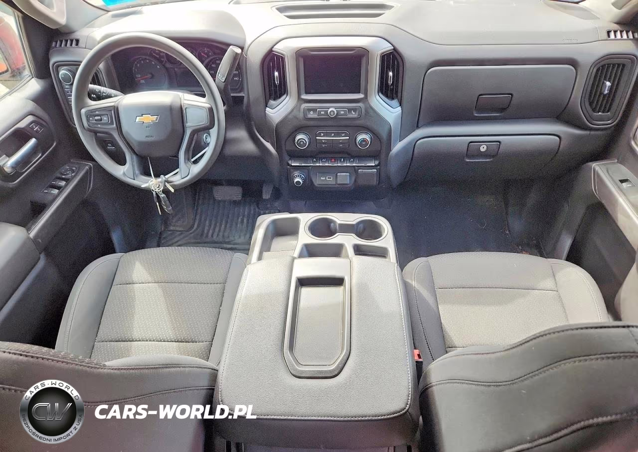 2021 Chevrolet Silverado K1500 Custom VIN:3GCPYBEK1MG423300 - 8