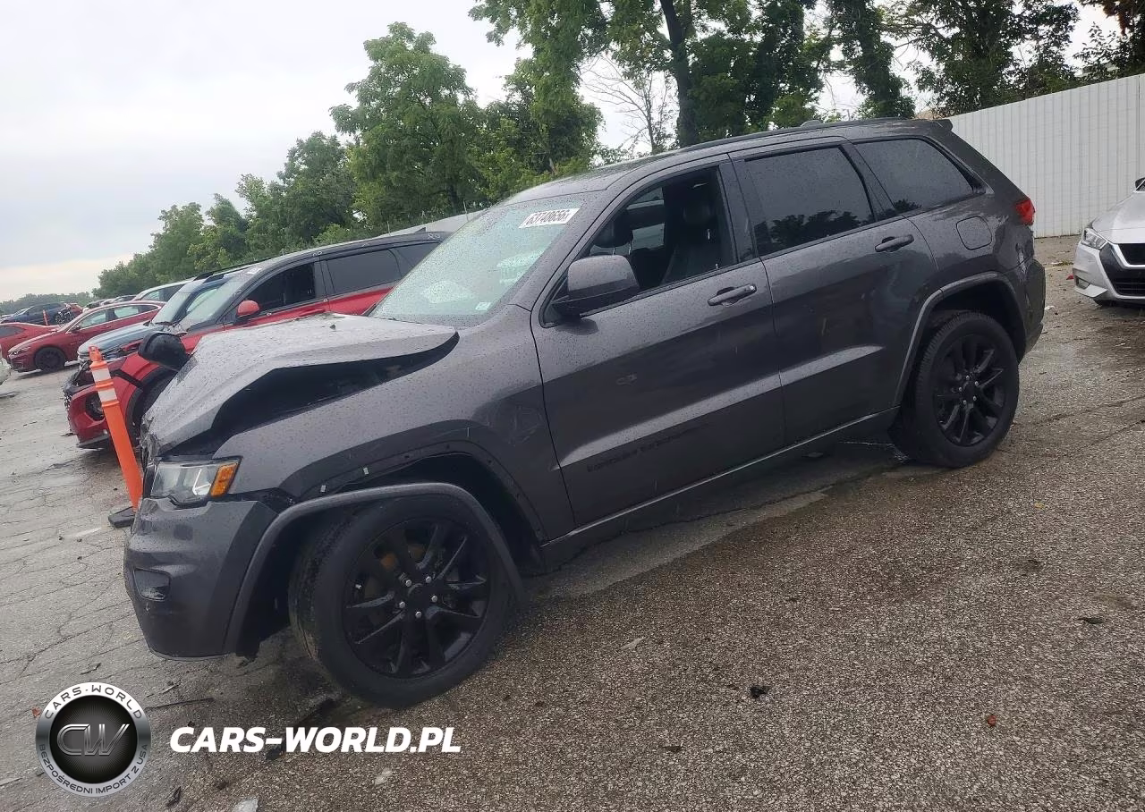 2019 Jeep Grand Cherokee Laredo VIN:1C4RJEAG6KC548325 - 1