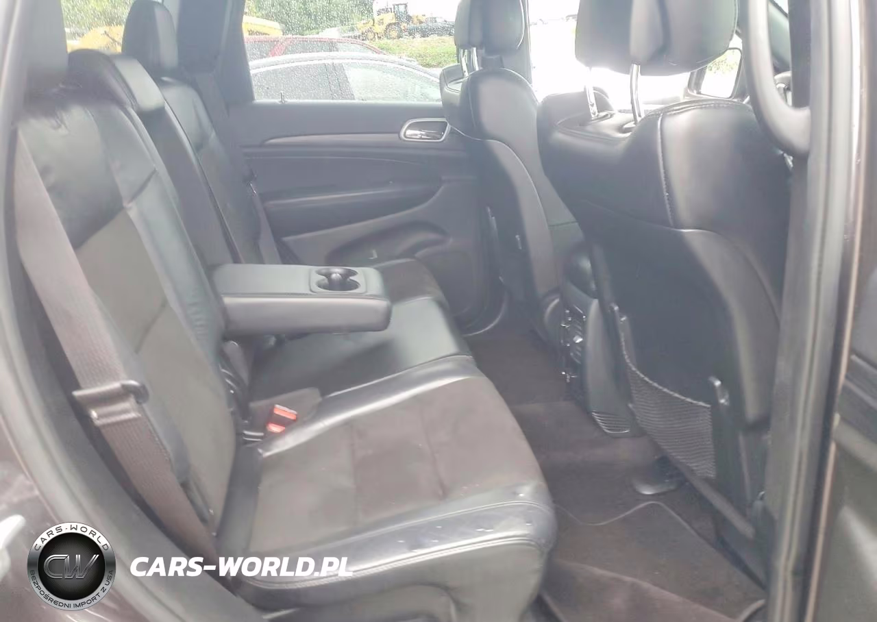 2019 Jeep Grand Cherokee Laredo VIN:1C4RJEAG6KC548325 - 11