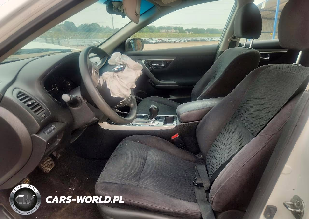 2014 Nissan Altima 2.5 S VIN:1N4AL3AP1EN349046 - 7