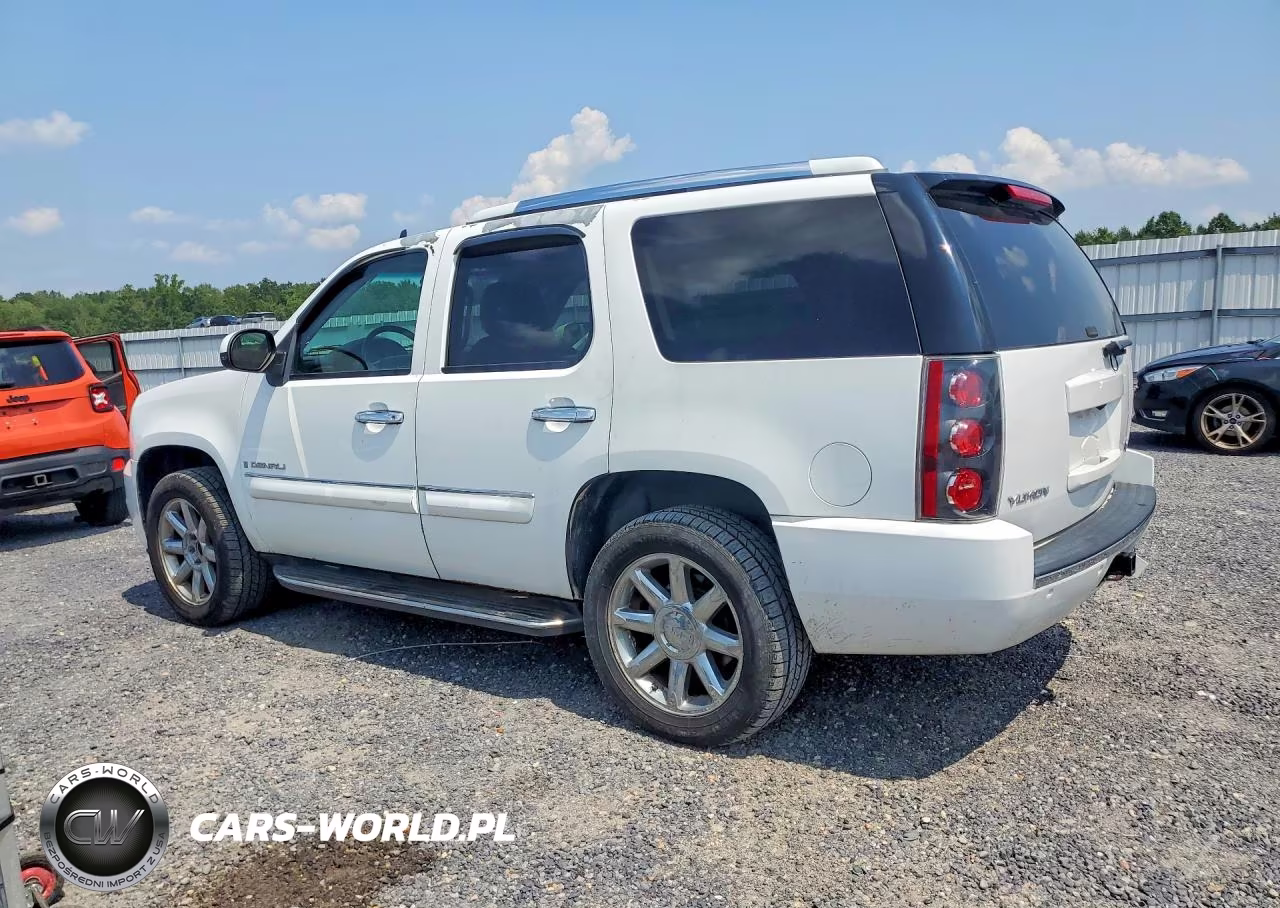 2007 GMC Yukon Denali VIN:1GKFK63847J150131 - 2